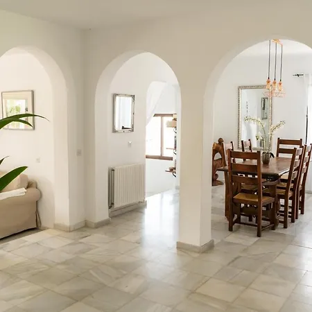With Private Pool & Large Private Garden * Nerja